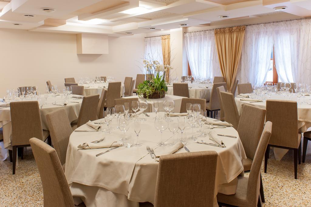 Elliot Osteria E Dormire In Collina Manzano Ngoại thất bức ảnh