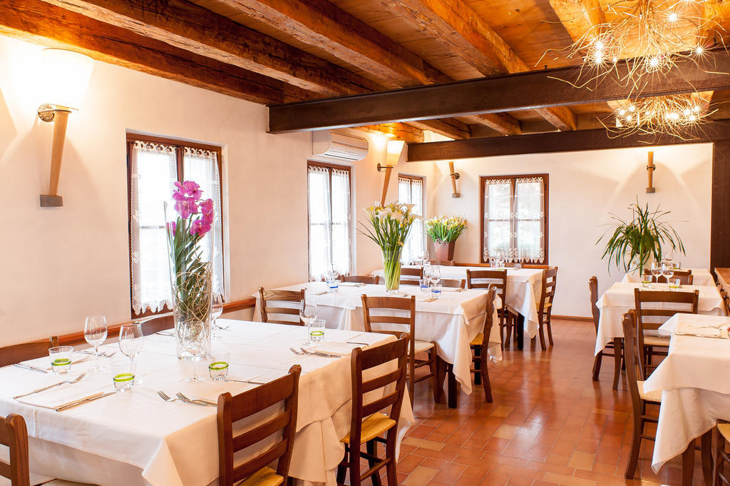 Elliot Osteria E Dormire In Collina Manzano Ngoại thất bức ảnh