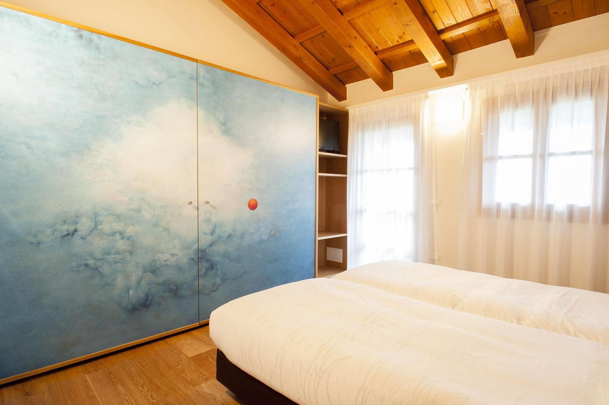 Elliot Osteria E Dormire In Collina Manzano Ngoại thất bức ảnh