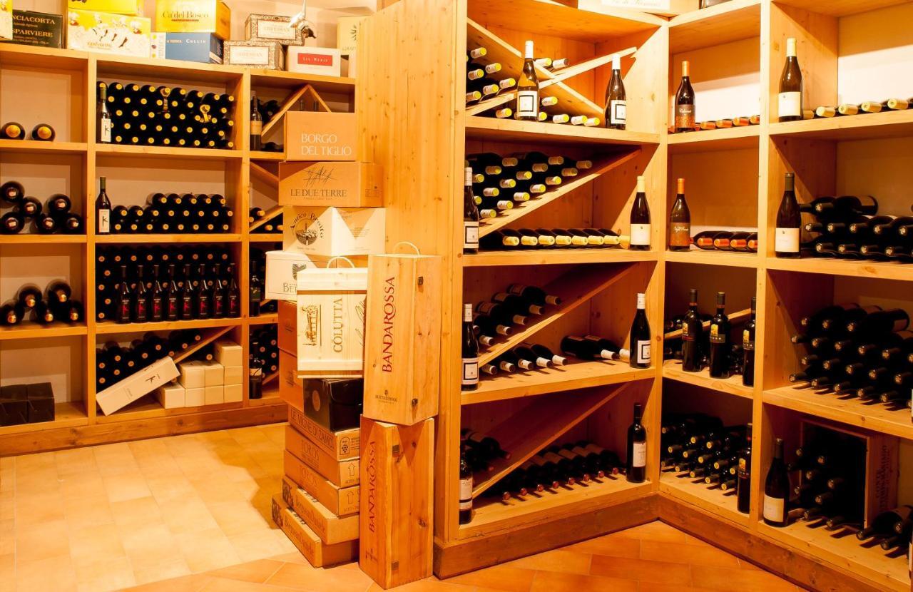 Elliot Osteria E Dormire In Collina Manzano Ngoại thất bức ảnh